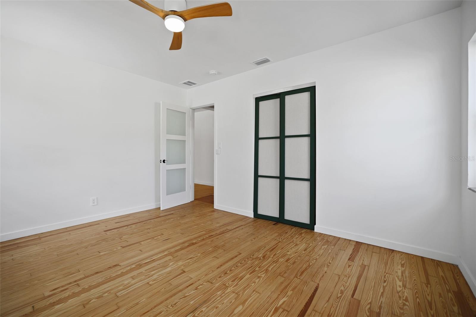 DUNEDIN ISLES COUNTRY CLUB - Residential