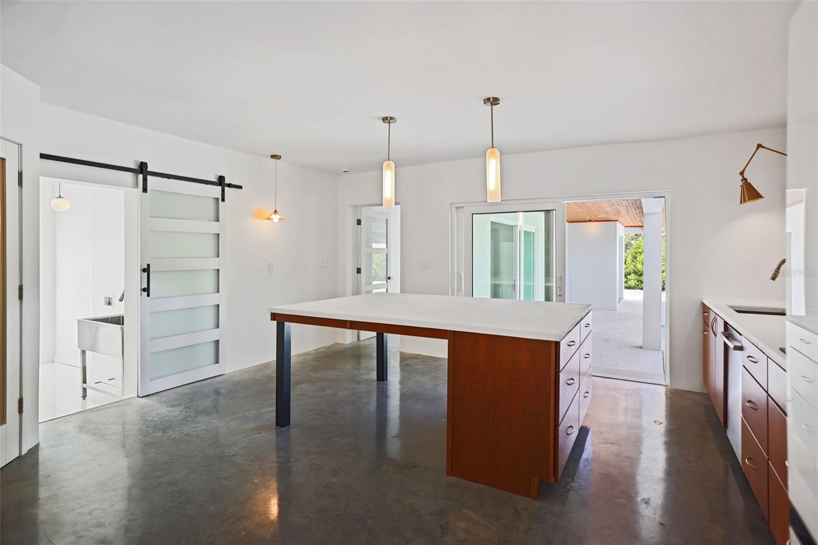 DUNEDIN ISLES COUNTRY CLUB - Residential