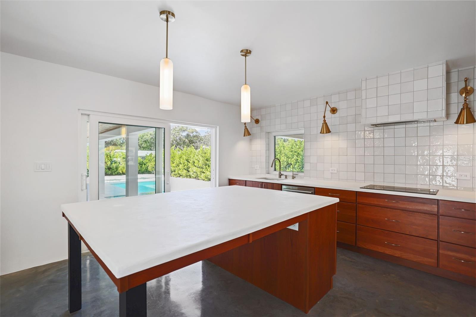 DUNEDIN ISLES COUNTRY CLUB - Residential