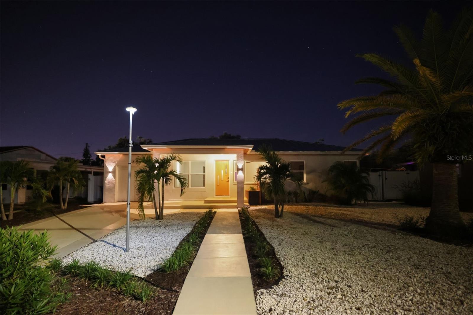 DUNEDIN ISLES COUNTRY CLUB - Residential