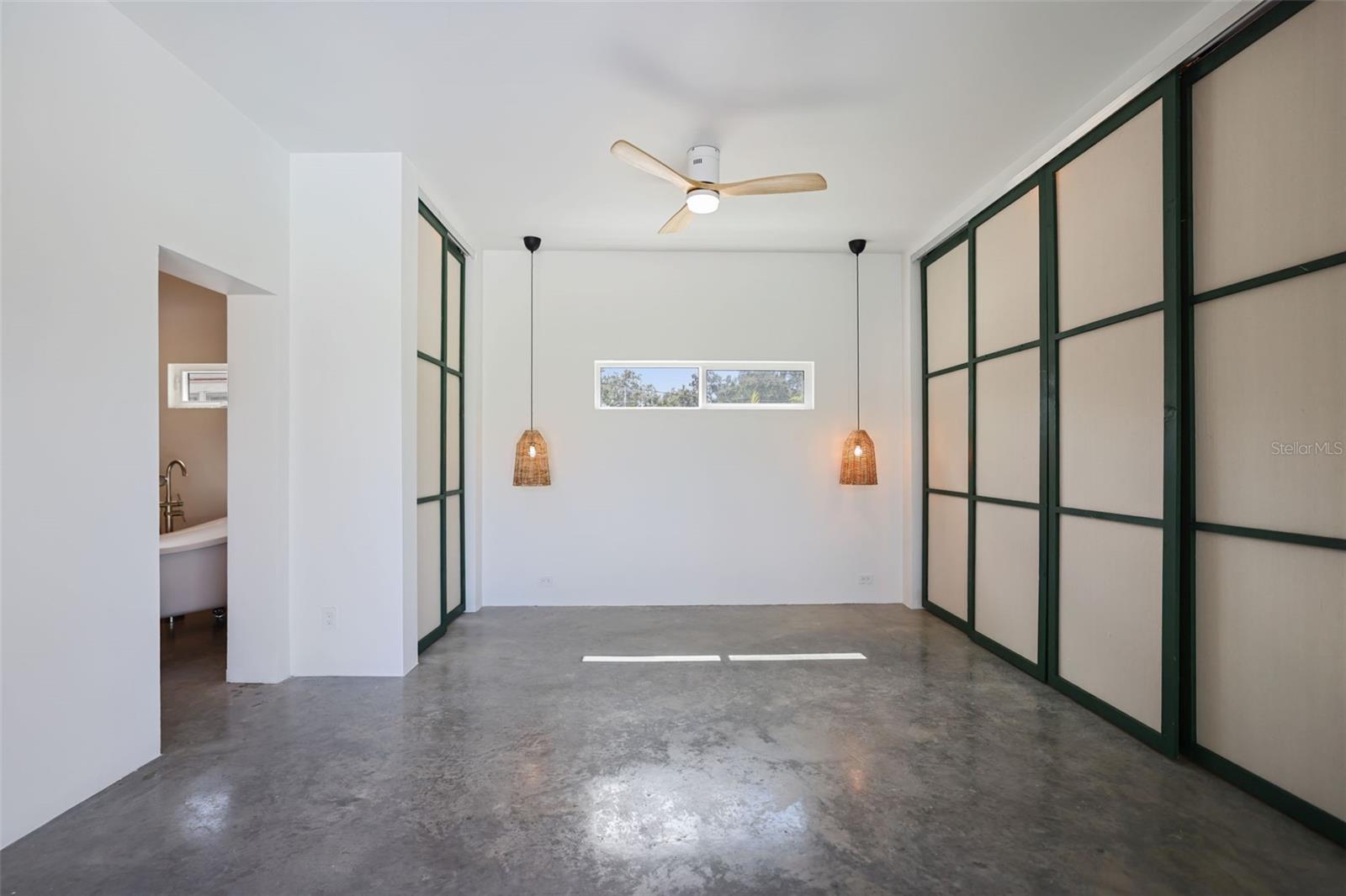 DUNEDIN ISLES COUNTRY CLUB - Residential