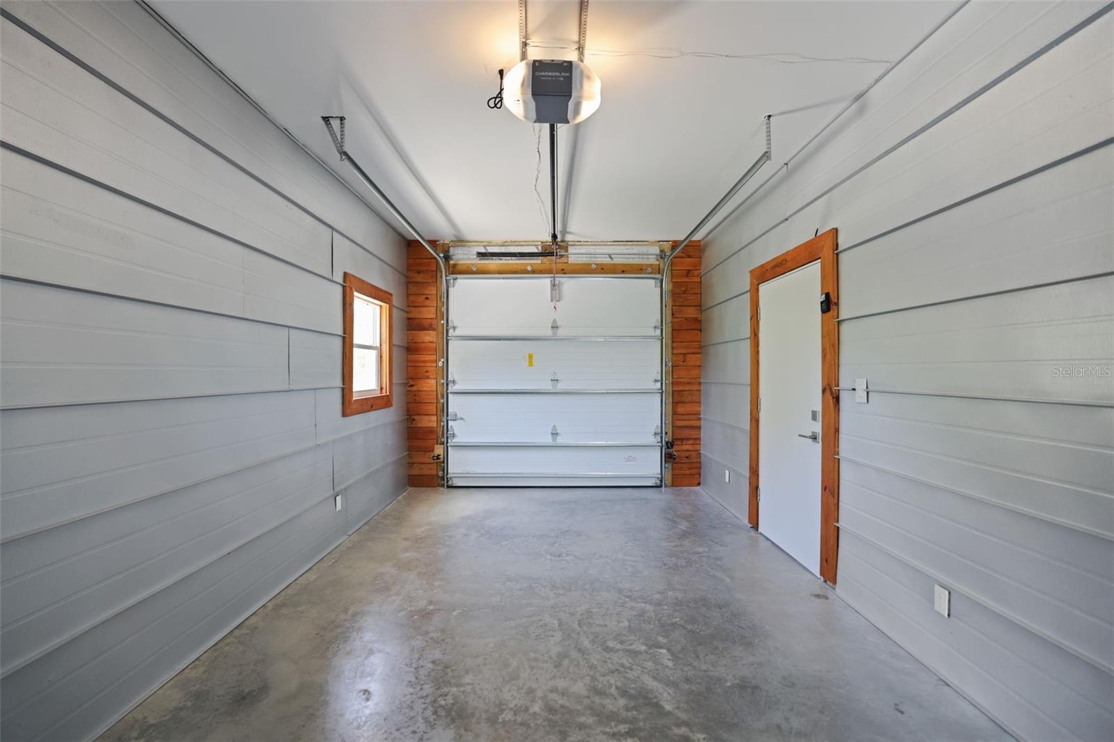 DUNEDIN ISLES COUNTRY CLUB - Residential