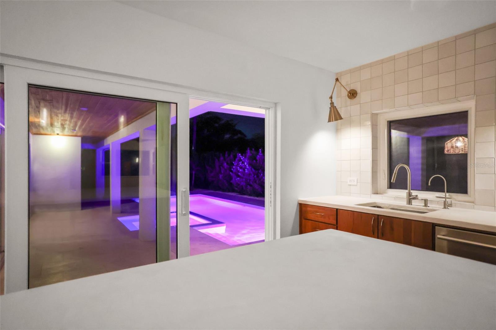 DUNEDIN ISLES COUNTRY CLUB - Residential