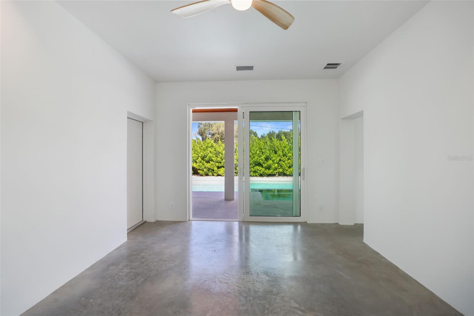 DUNEDIN ISLES COUNTRY CLUB - Residential