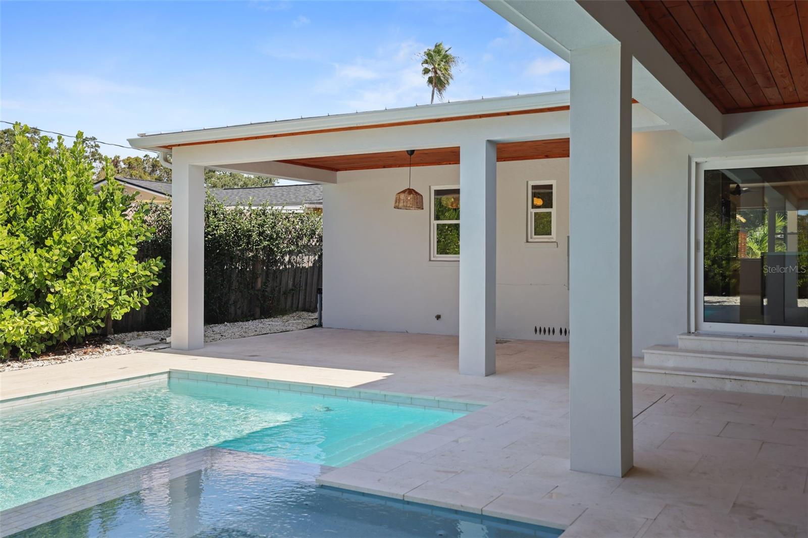 DUNEDIN ISLES COUNTRY CLUB - Residential