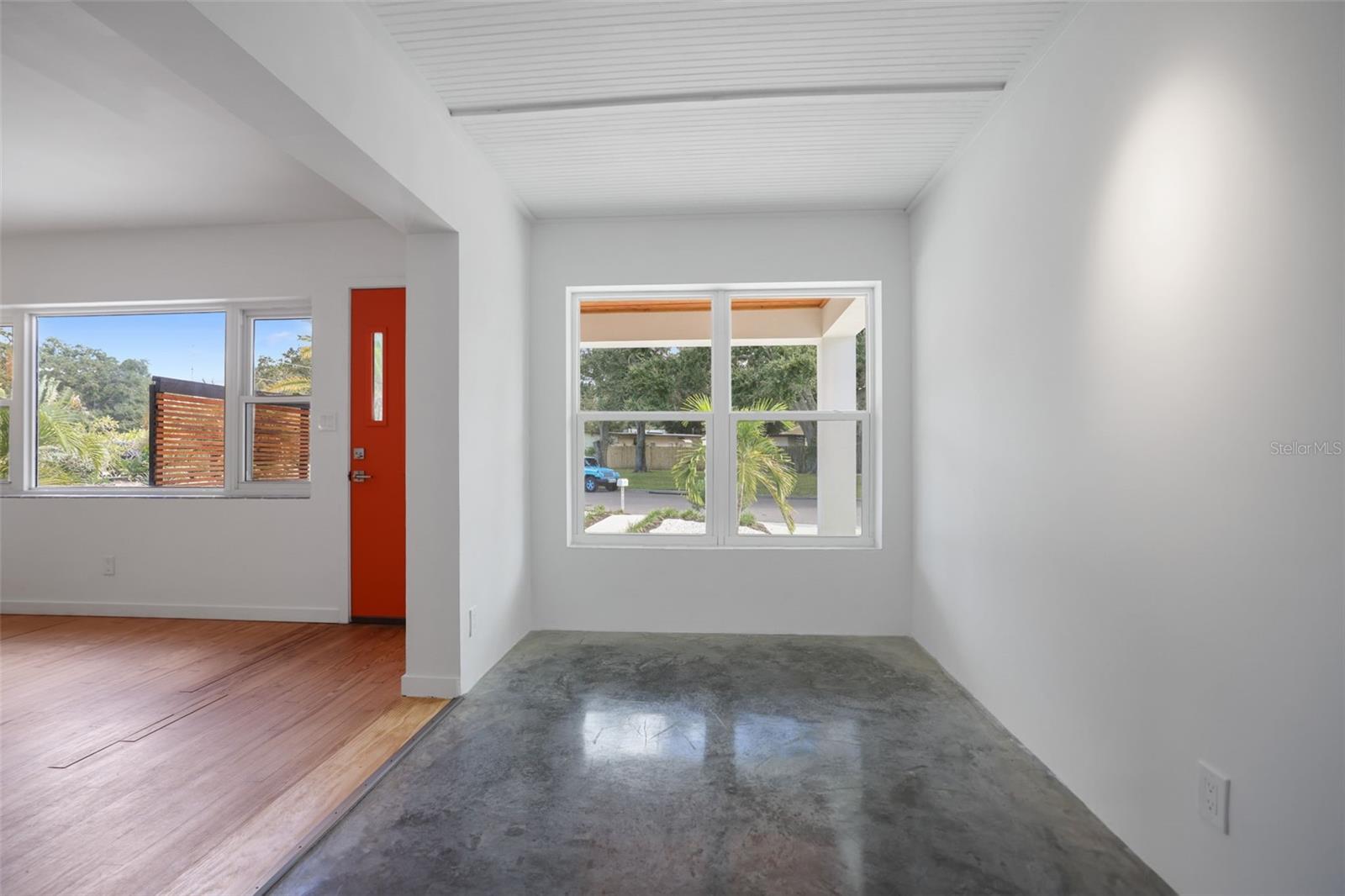 DUNEDIN ISLES COUNTRY CLUB - Residential