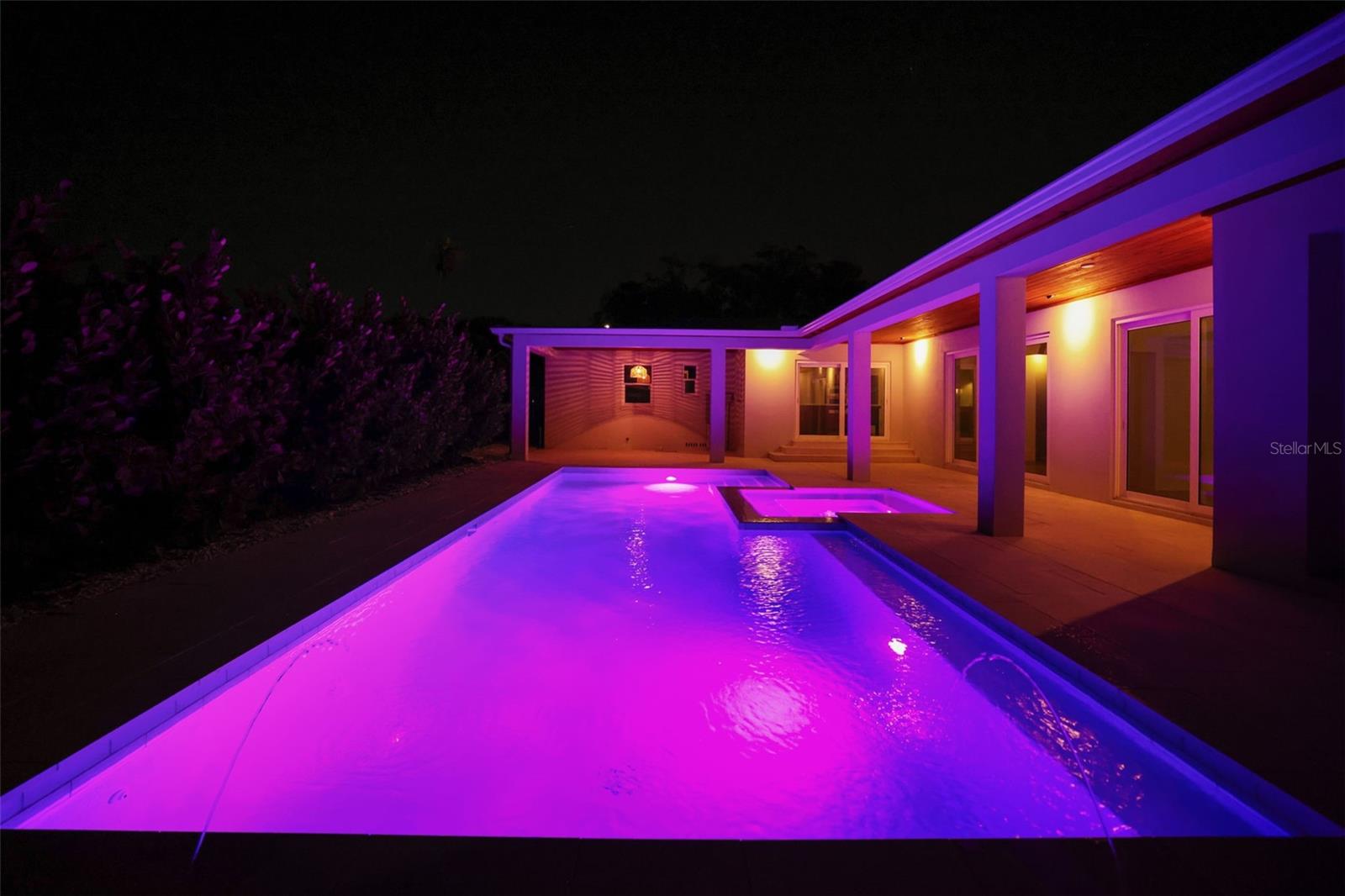 DUNEDIN ISLES COUNTRY CLUB - Residential