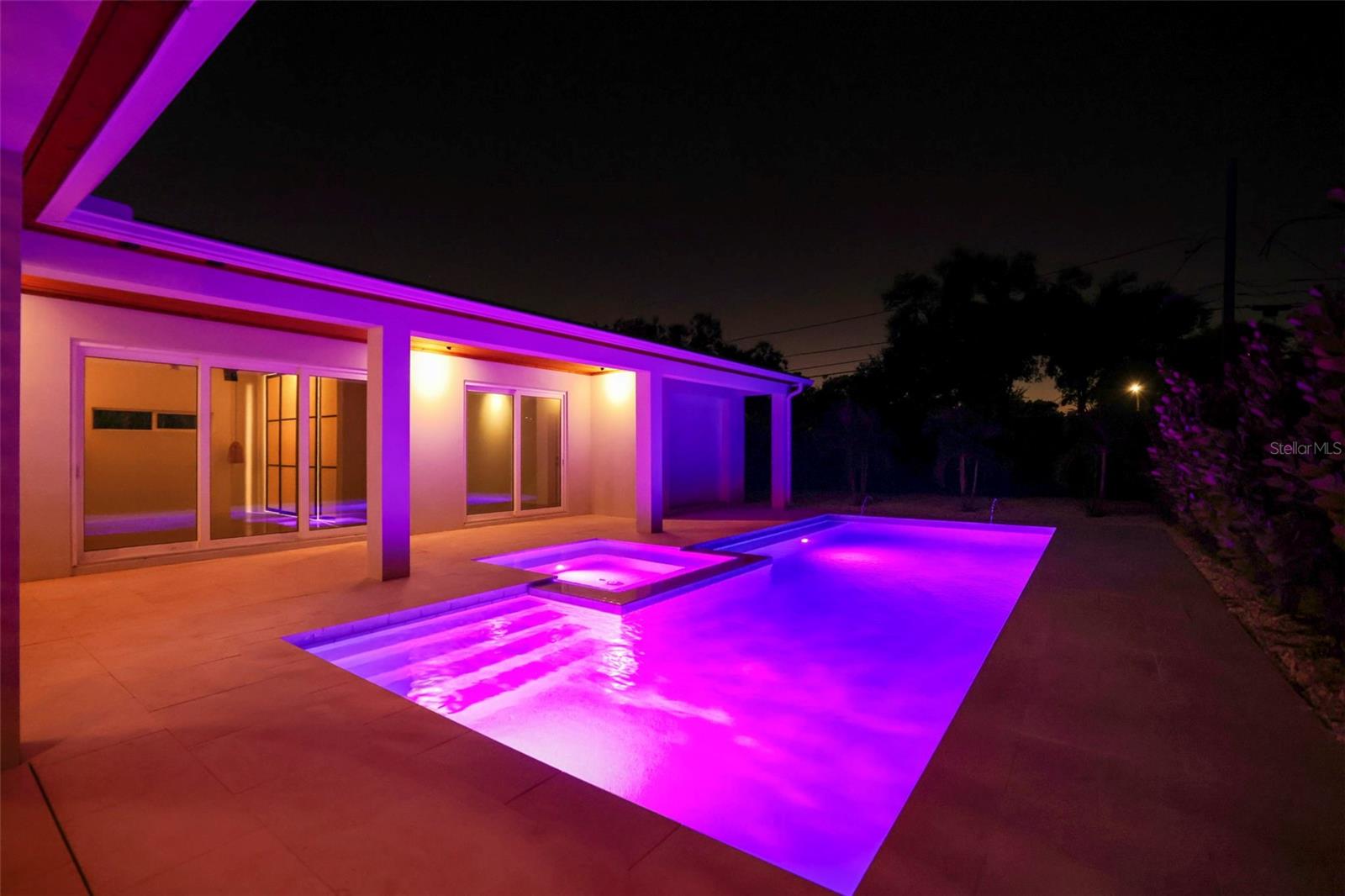 DUNEDIN ISLES COUNTRY CLUB - Residential