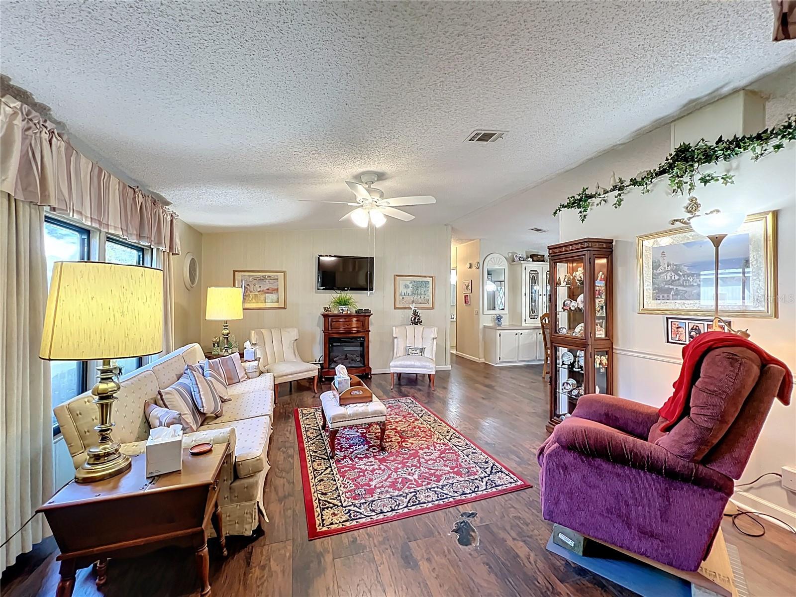 LAKE FRANCES ESTATES - Residential