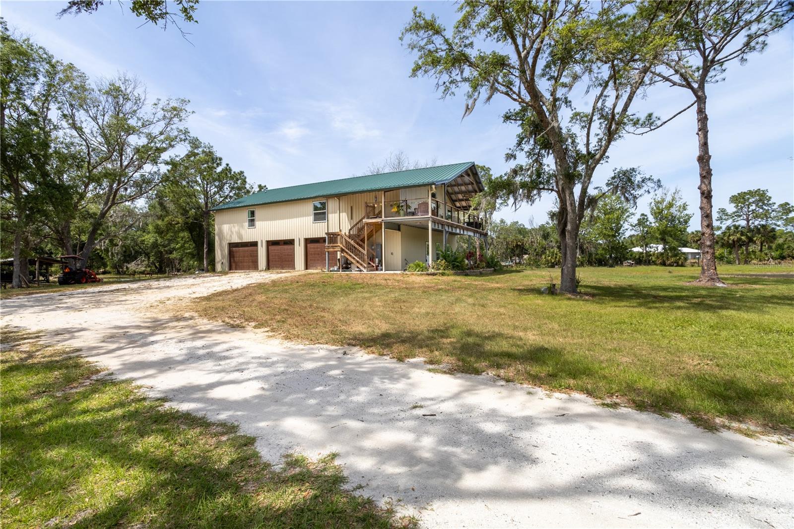 1526 MAYTOWN ROAD