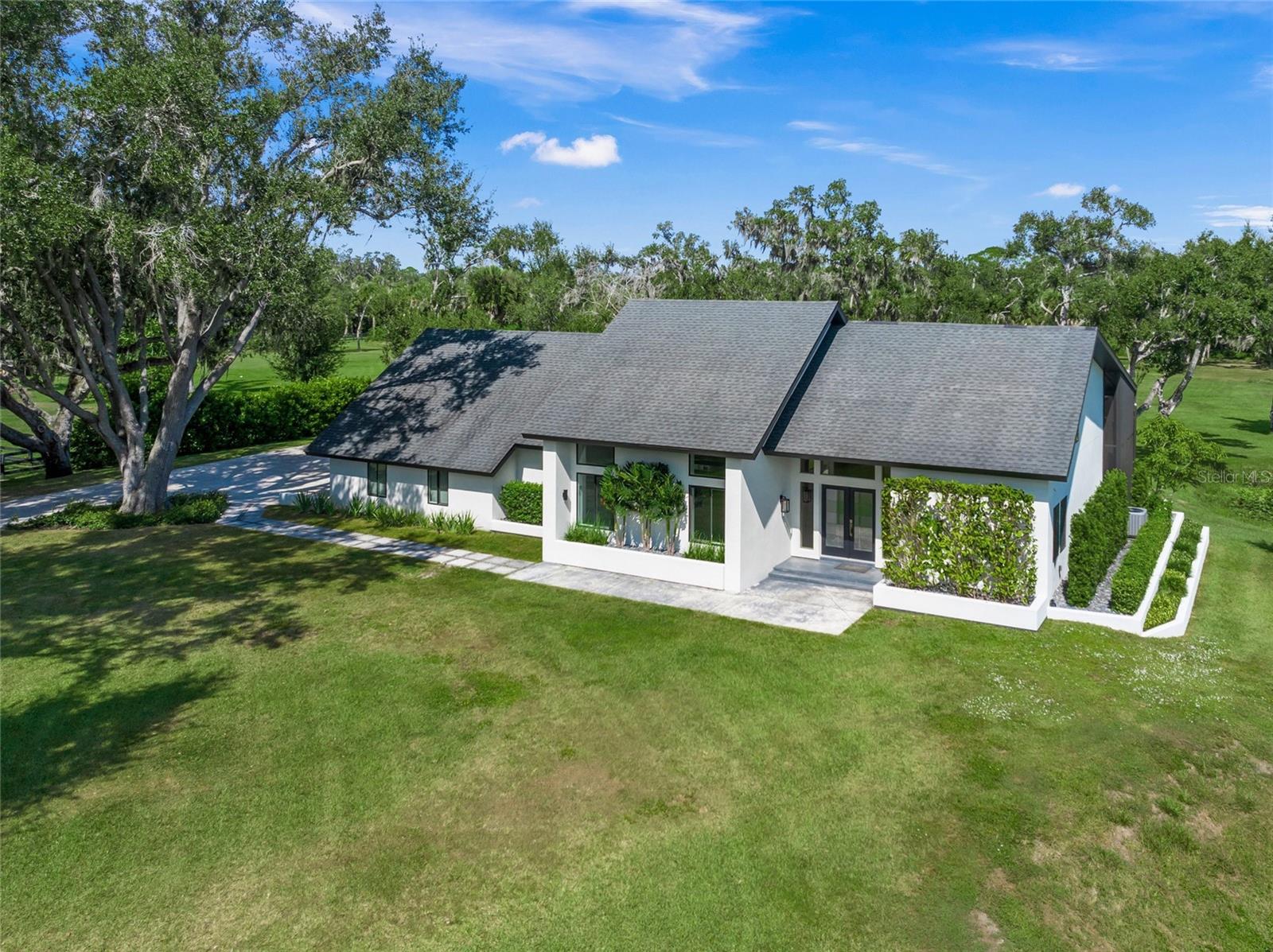 SADDLE CREEK - Residential