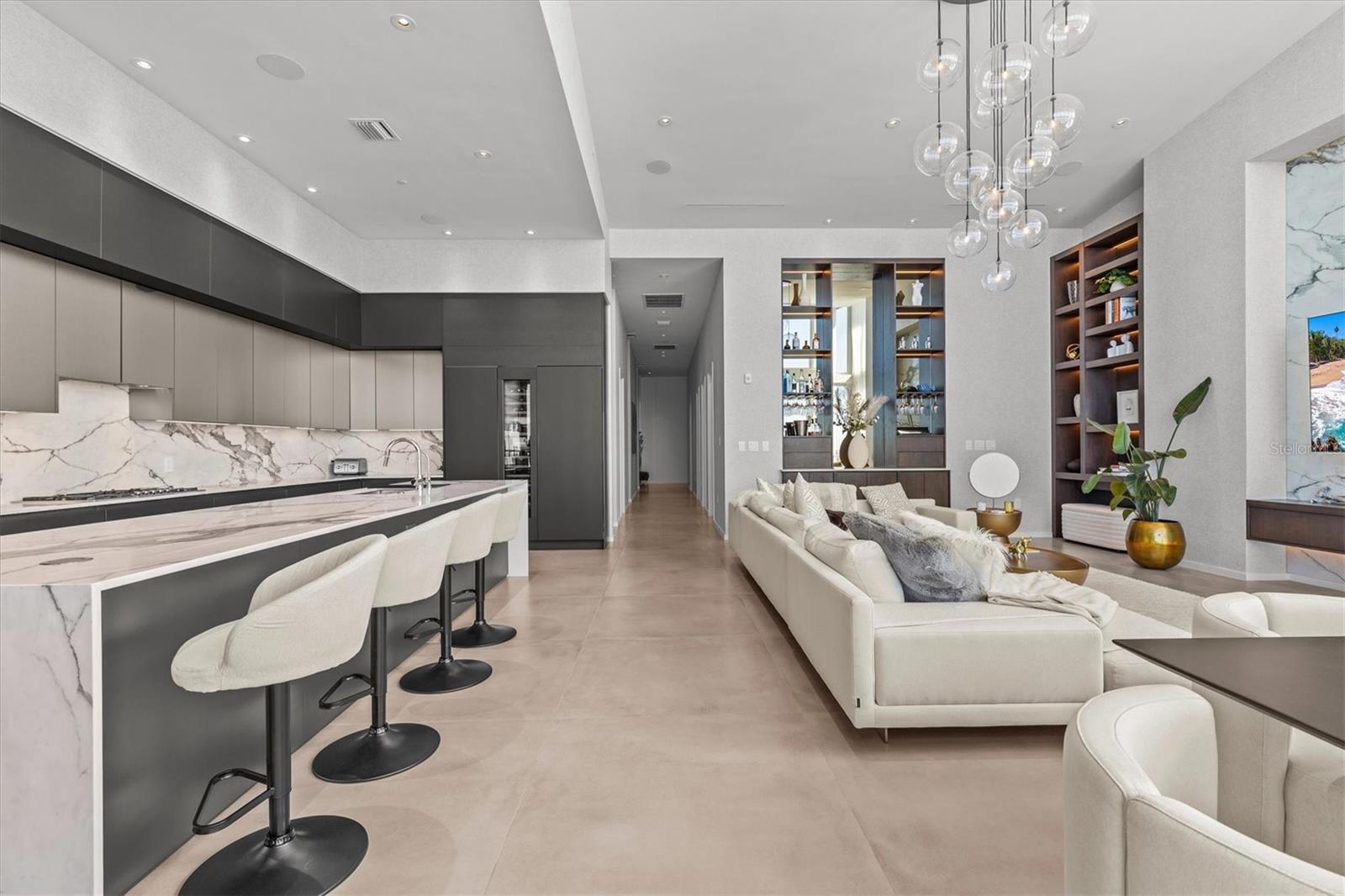 SERENA BY THE SEA CONDO - Residential