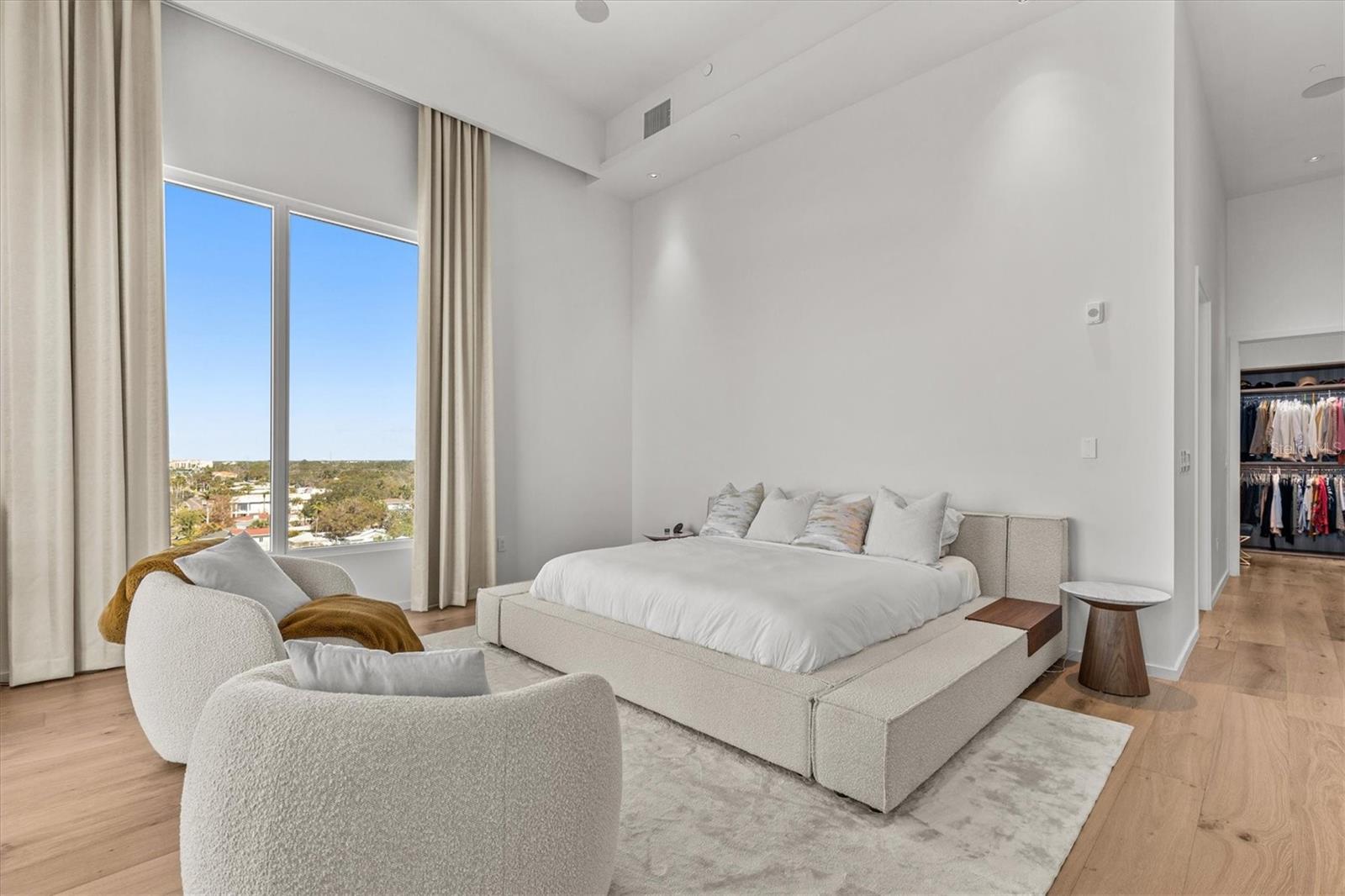 SERENA BY THE SEA CONDO - Residential