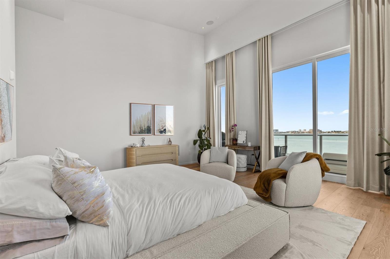 SERENA BY THE SEA CONDO - Residential