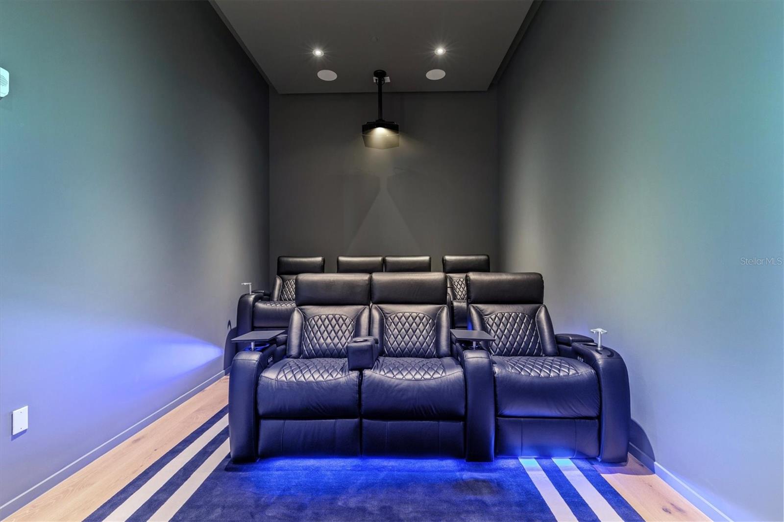 SERENA BY THE SEA CONDO - Residential