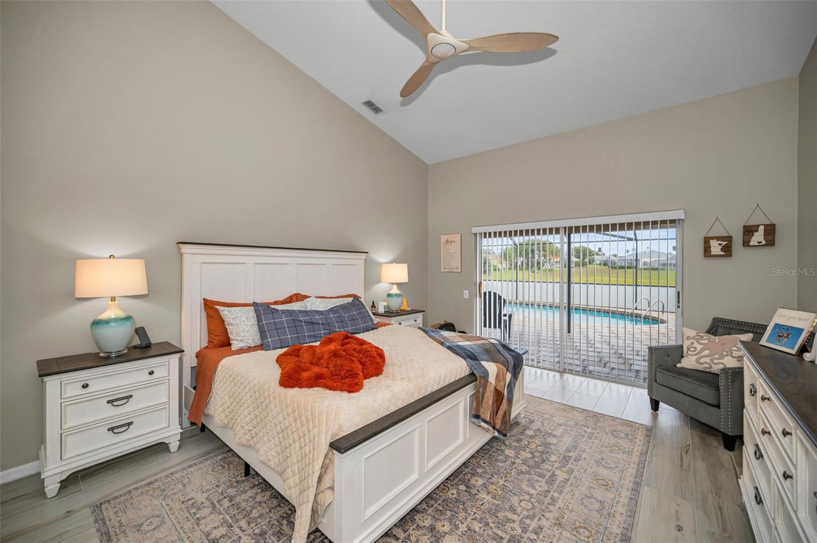 THE ESTATES - Residential