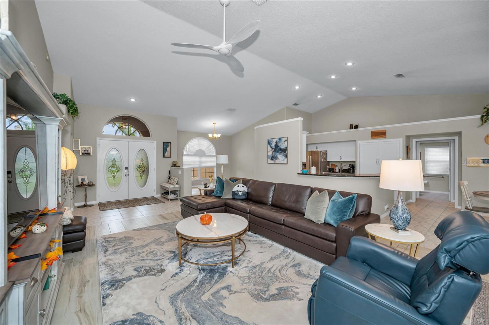 THE ESTATES - Residential