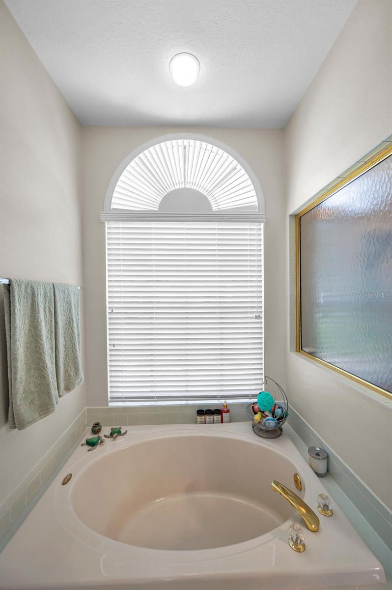 THE ESTATES - Residential