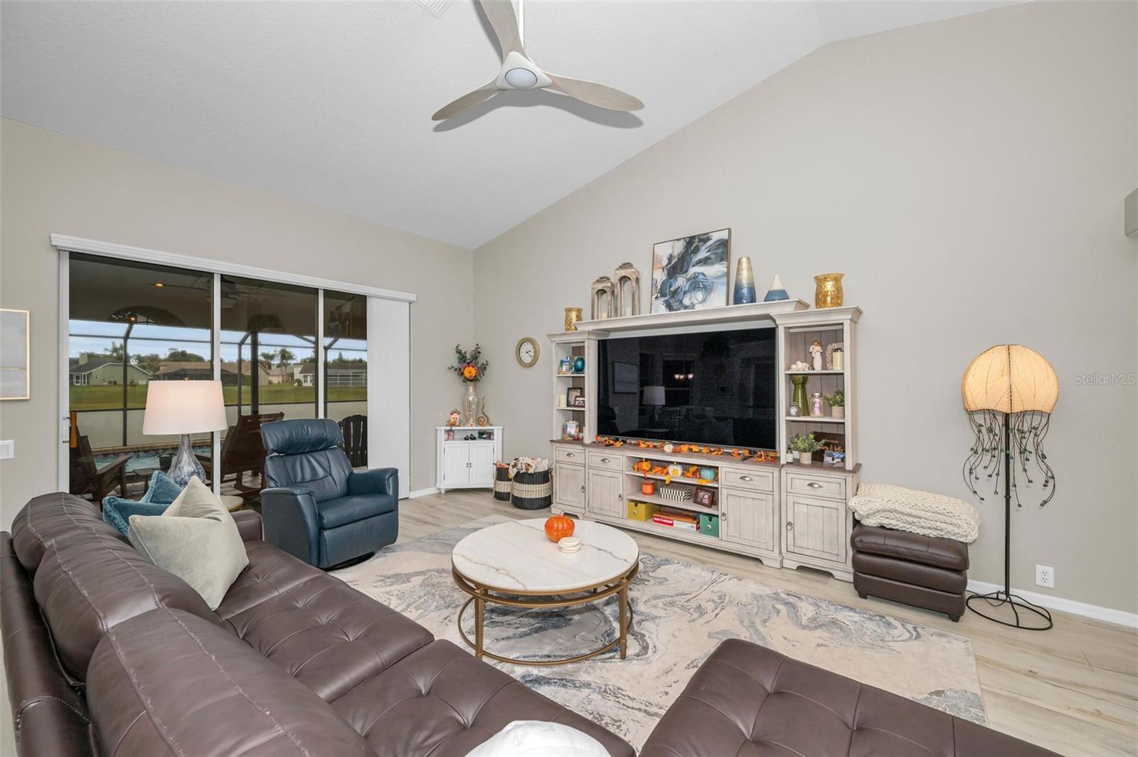 THE ESTATES - Residential