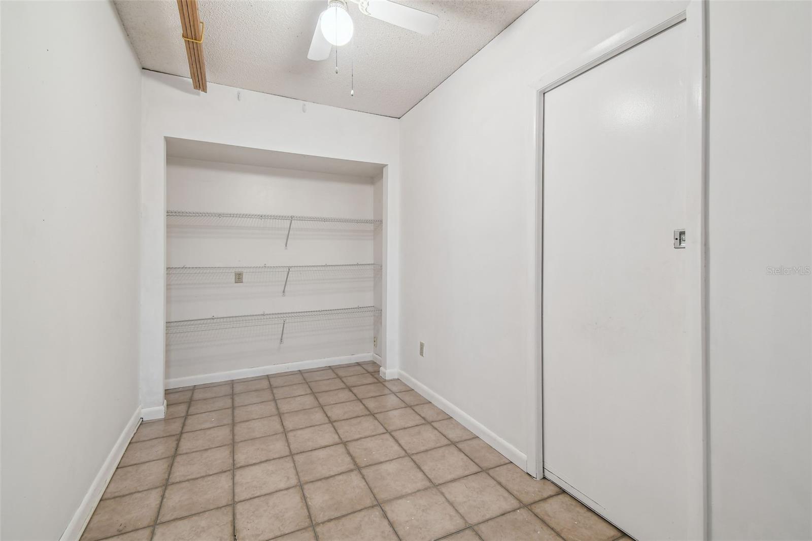 RAINTREE TERRACE SUB W - Residential