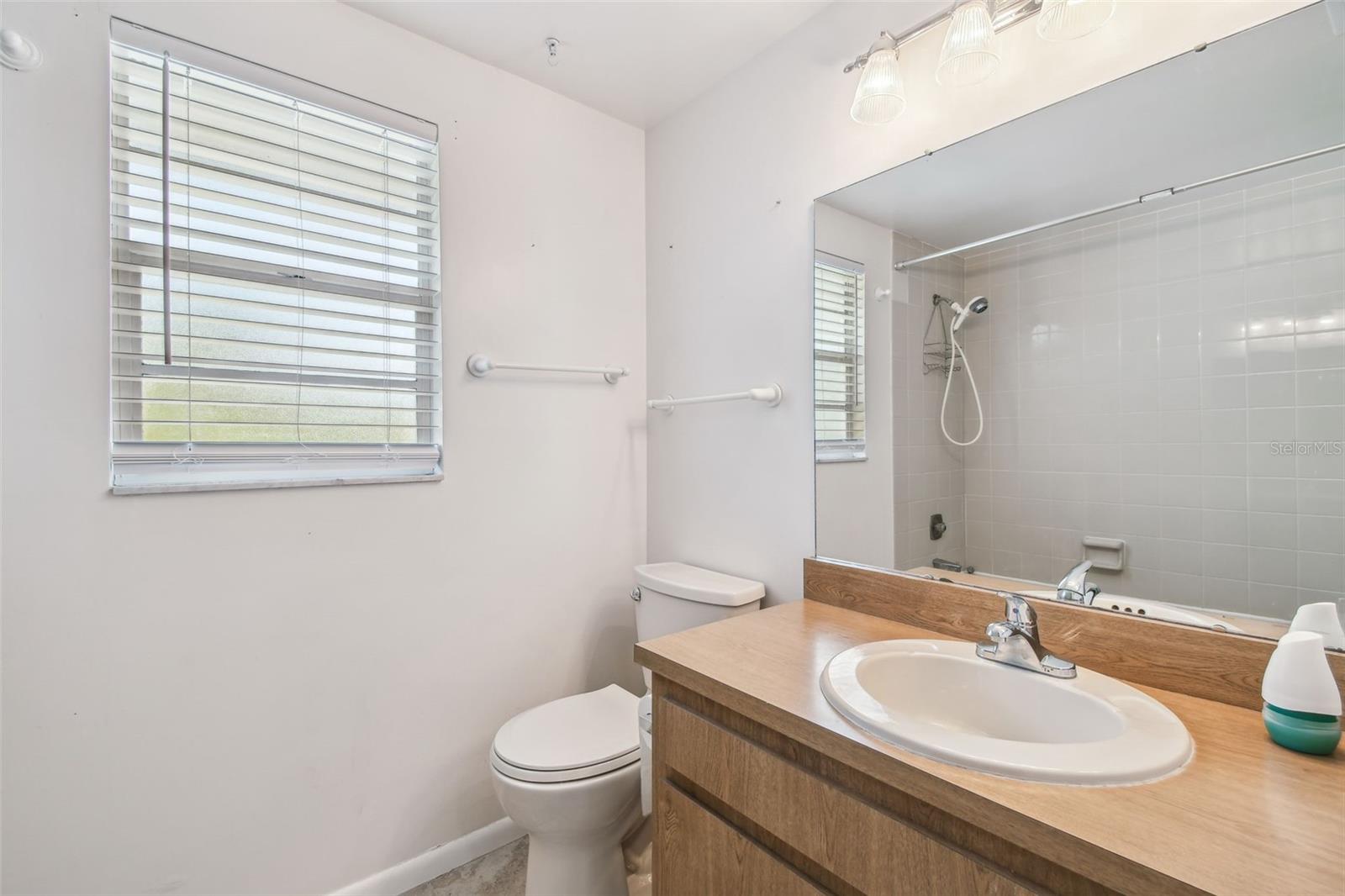 RAINTREE TERRACE SUB W - Residential