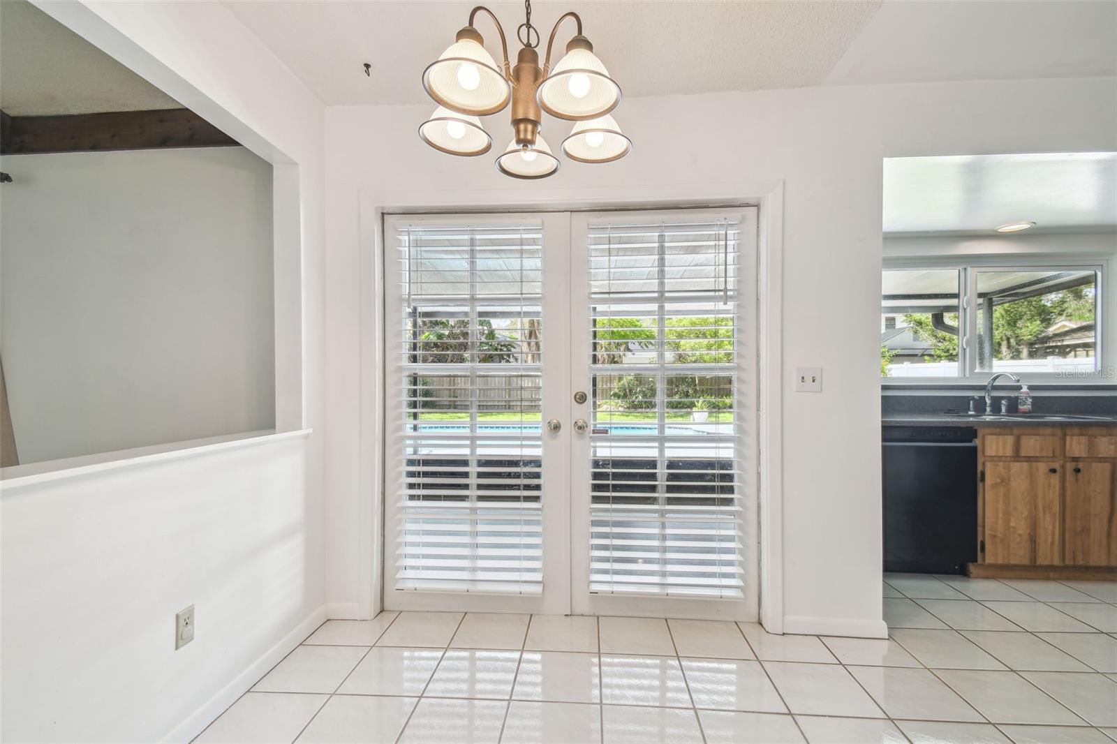 RAINTREE TERRACE SUB W - Residential