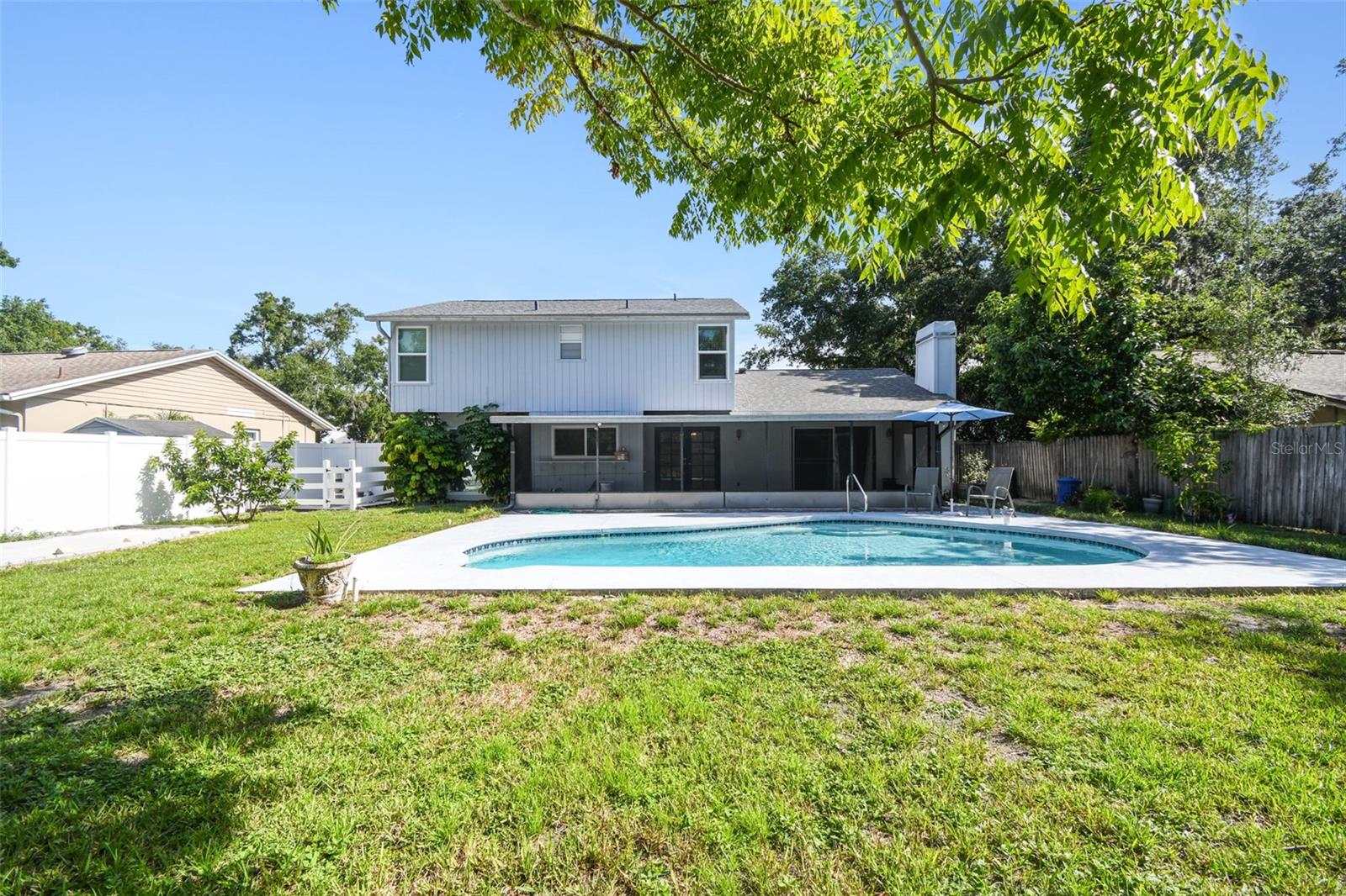 RAINTREE TERRACE SUB W - Residential