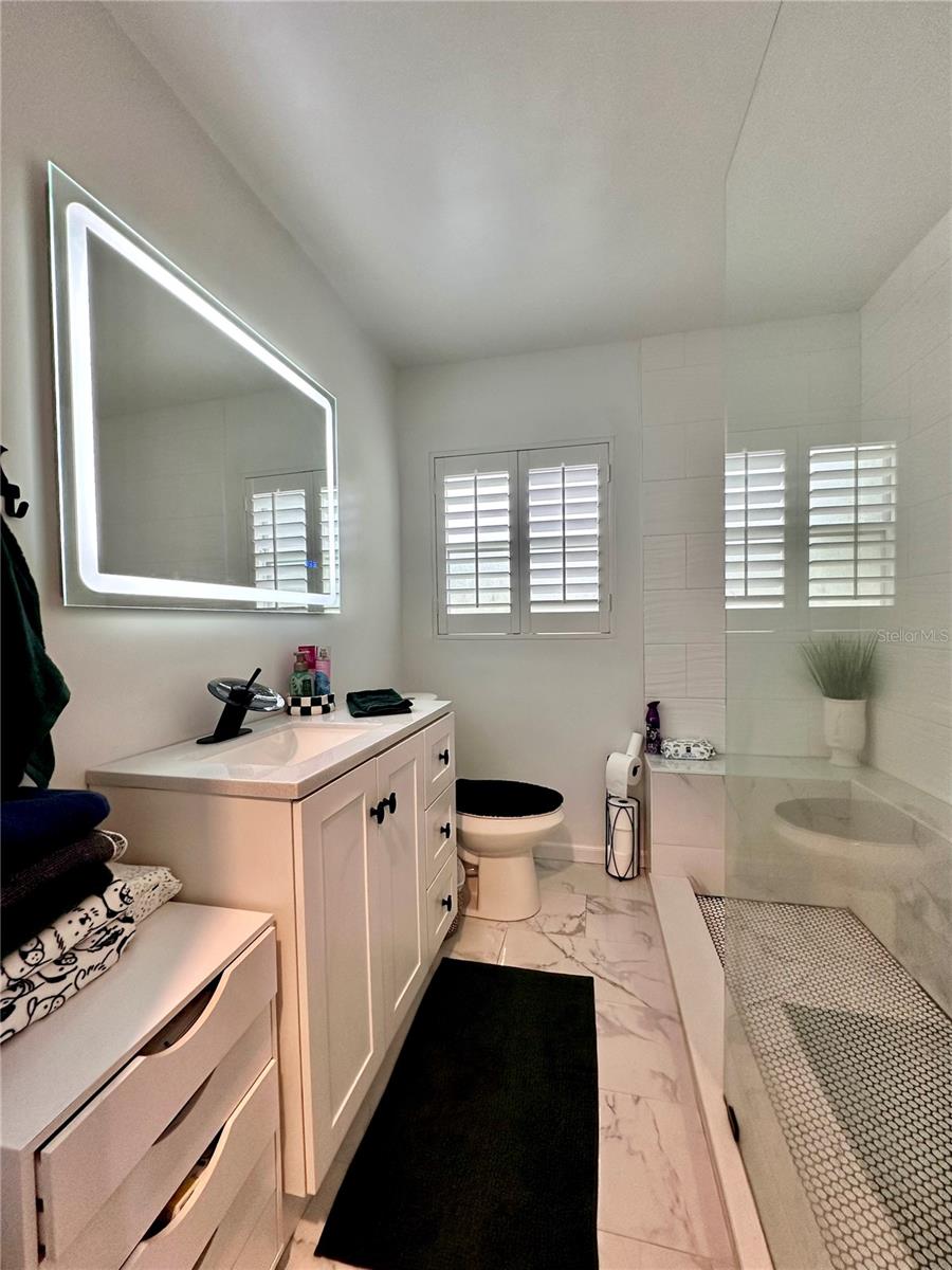 CODINGTON LAKE ALFRED - Residential