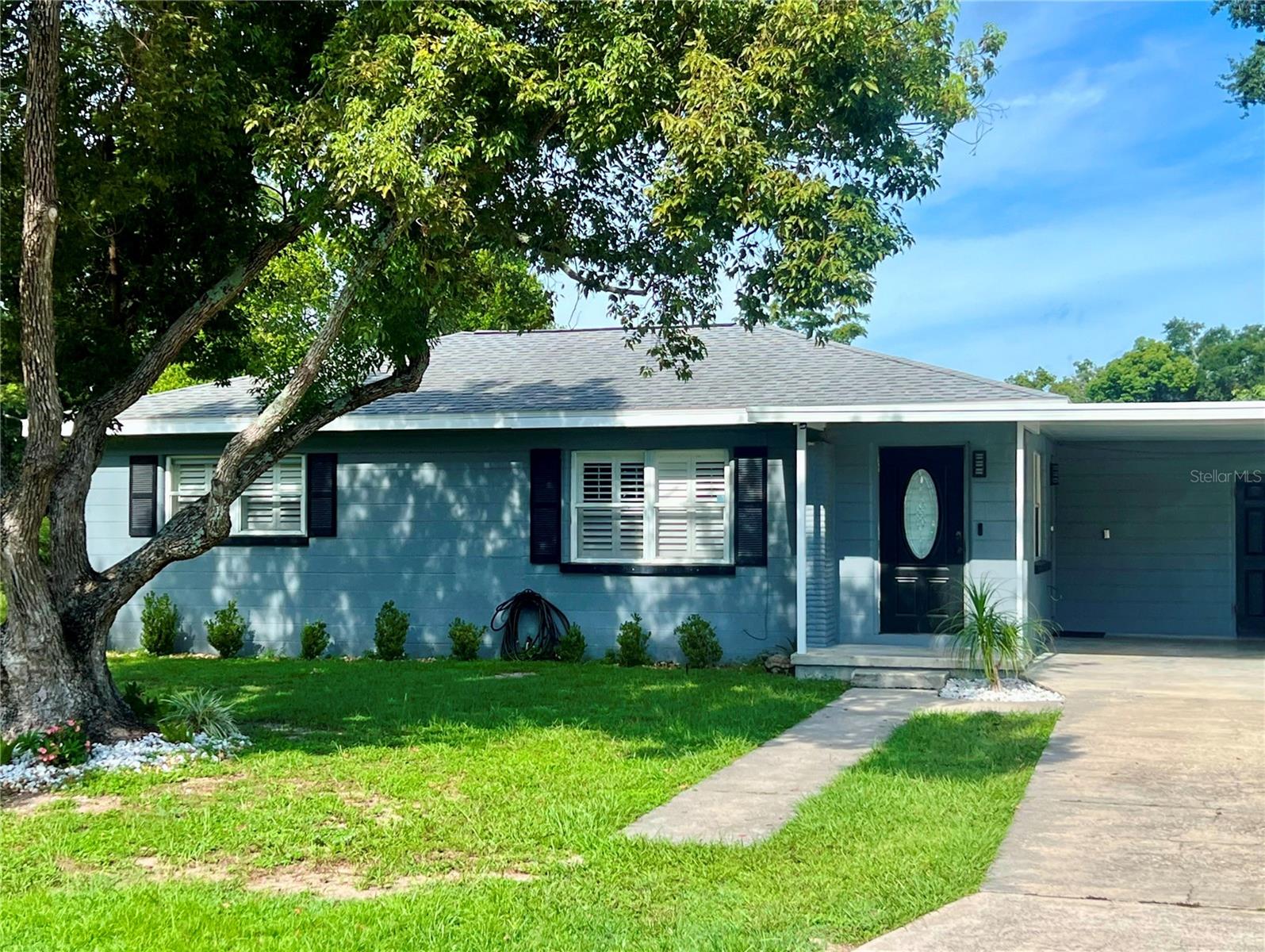 Welcome to 235 S Itasca Ave in Lake Alfred, Florida! Sellers are willing to contribute $2,500 toward buyer closing costs! The home has been updated to include modern features and touches, as well as a 2022 roof and 2023 vinyl fence! Tile floors flow through the living room, kitchen, hallway and bathroom. Solid flooring throughout, no carpet in any room of the home. The remodeled bathroom offers a resort-like feel! The 0.29 acre property provides ample space in the front and backyard. The home is located on a street with only five other driveways and provides a low traffic area for playing in the front yard. The backyard is large enough to install a pool, garden, chipping and putting area or many other possibilities if desired. A two car detached garage on the property allows for many options for a mechanic, auto body painter, vehicle tinter, woodworker, etc. No HOA, so bring your toys! Centrally located between Tampa and Orlando! The property is under surveillance. Buyer and/or Buyer's Agent are responsible for verifying square footage, room measurements, zoning and all other details. Schedule a tour of this home today!