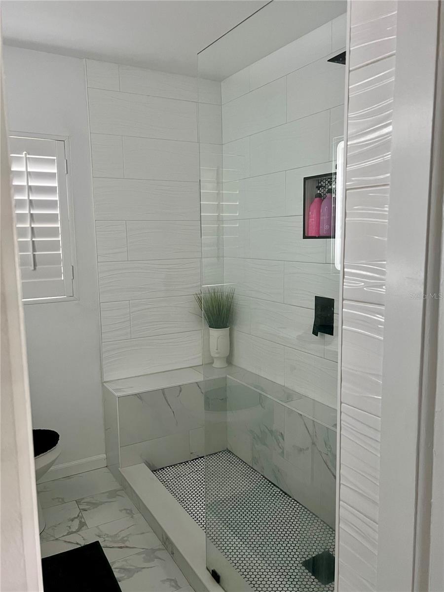 CODINGTON LAKE ALFRED - Residential