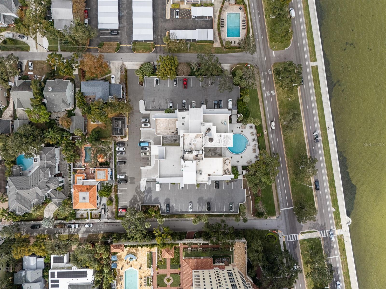 THE PINNACLE APTS A CONDO - Residential Lease