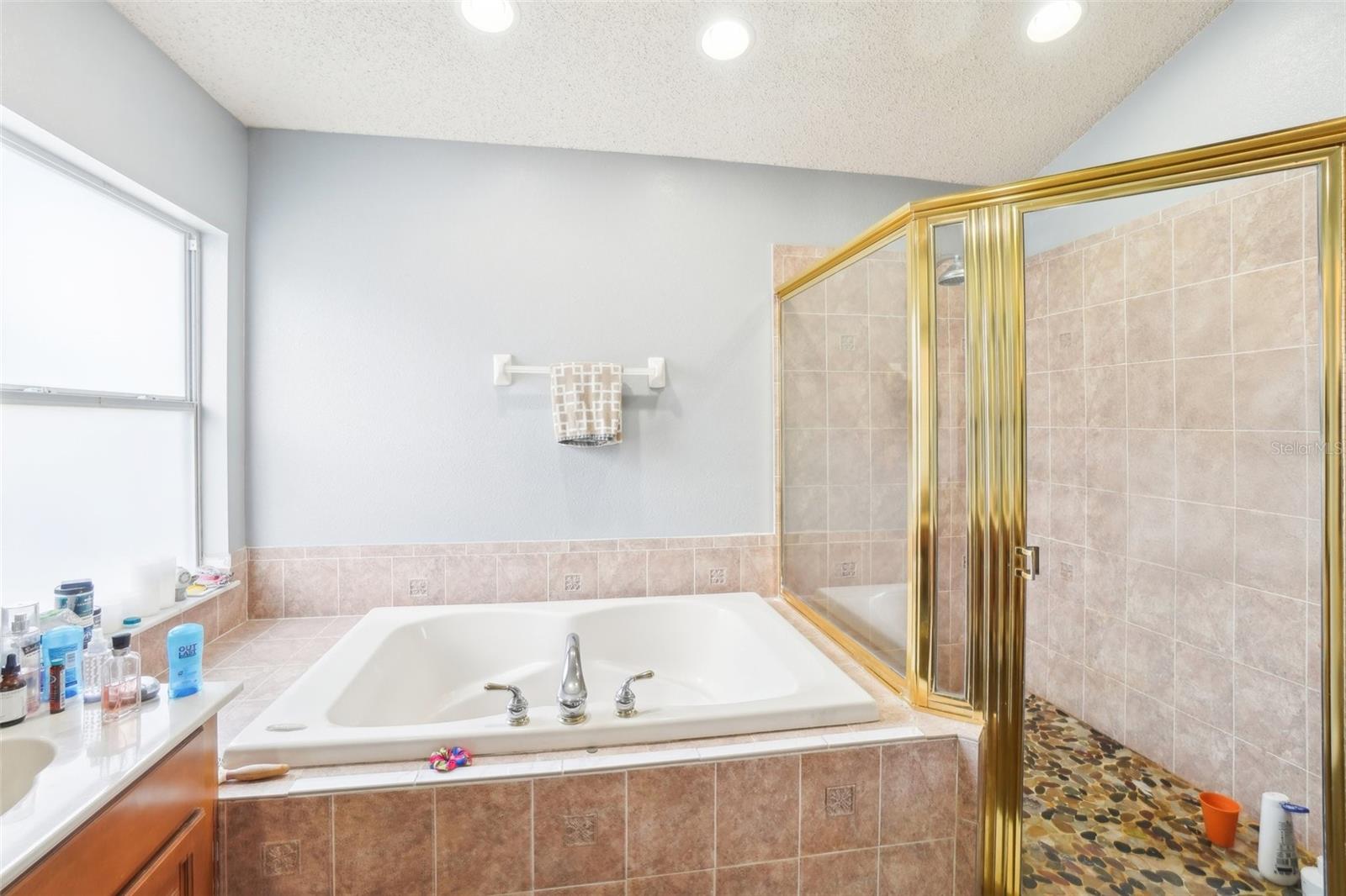 KEY VISTA PRCL 18 - Residential
