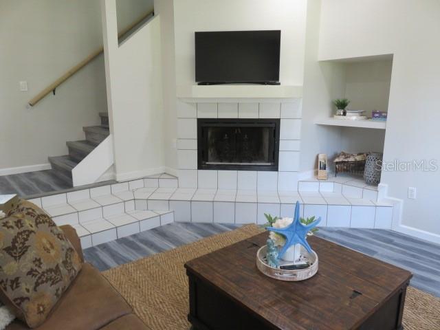 TARA VISTA - Residential Lease