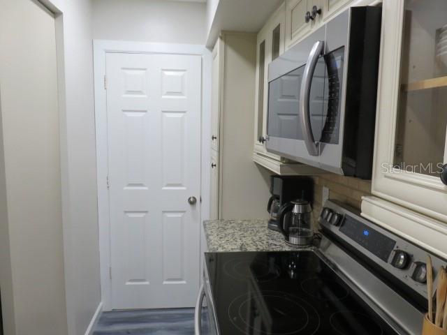 TARA VISTA - Residential Lease