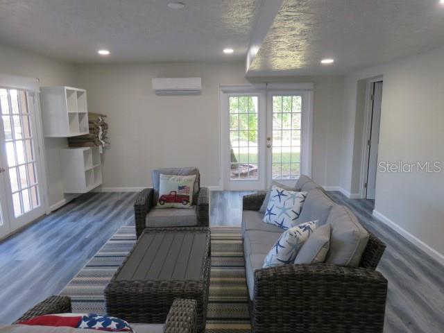 TARA VISTA - Residential Lease