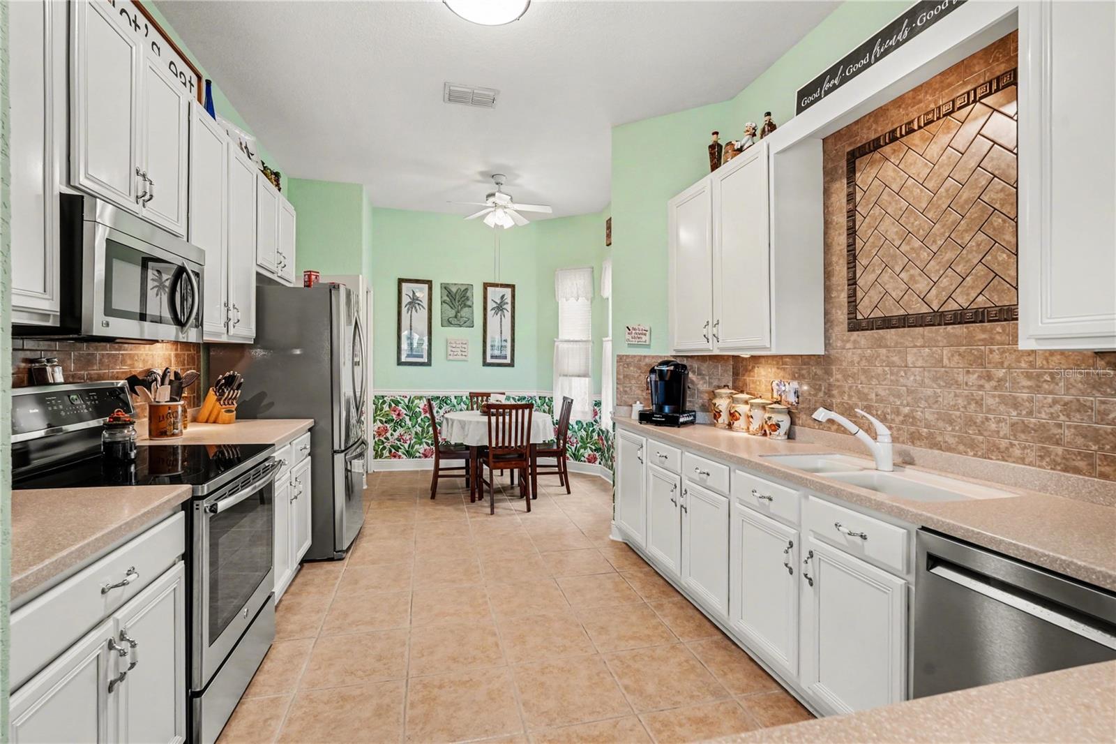 TAMPA BAY GOLF AND TENNIS CLUB - Residential