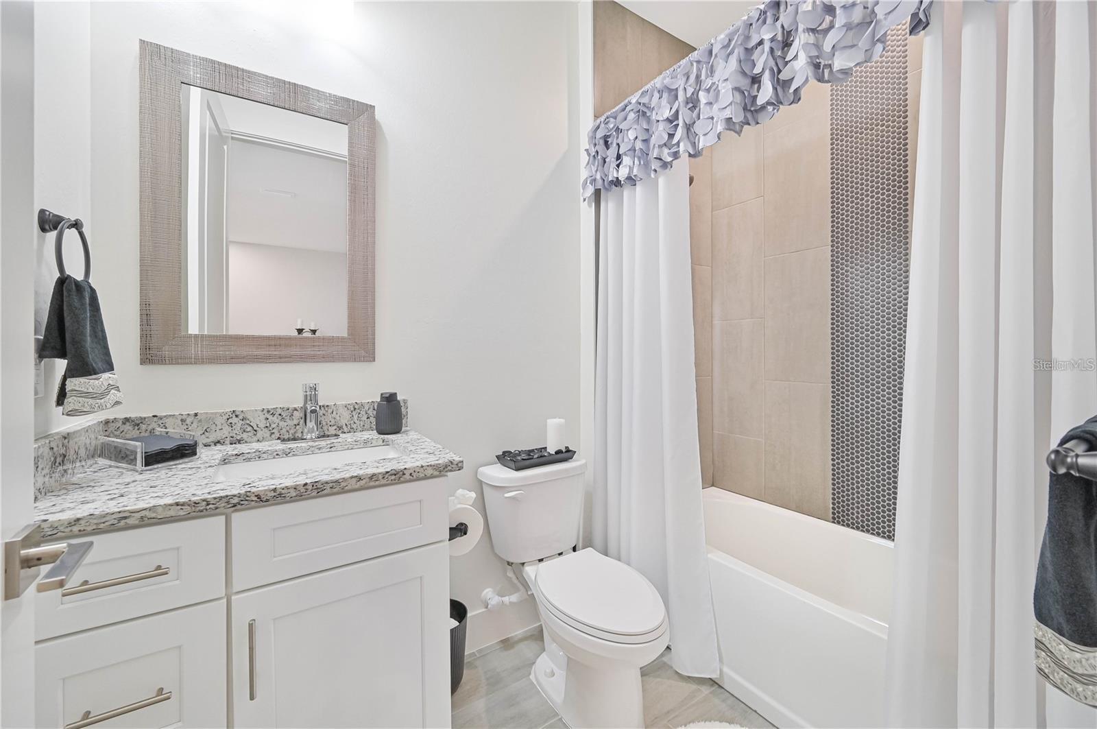 PUNTA GORDA ISLES SEC 15 - Residential Income