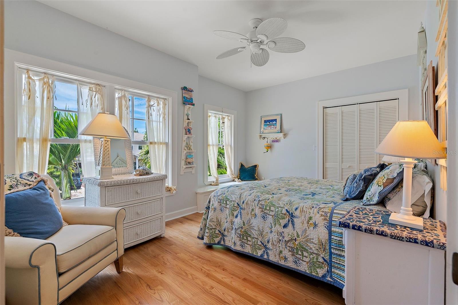 SUNSET PARK ADD REP - Residential