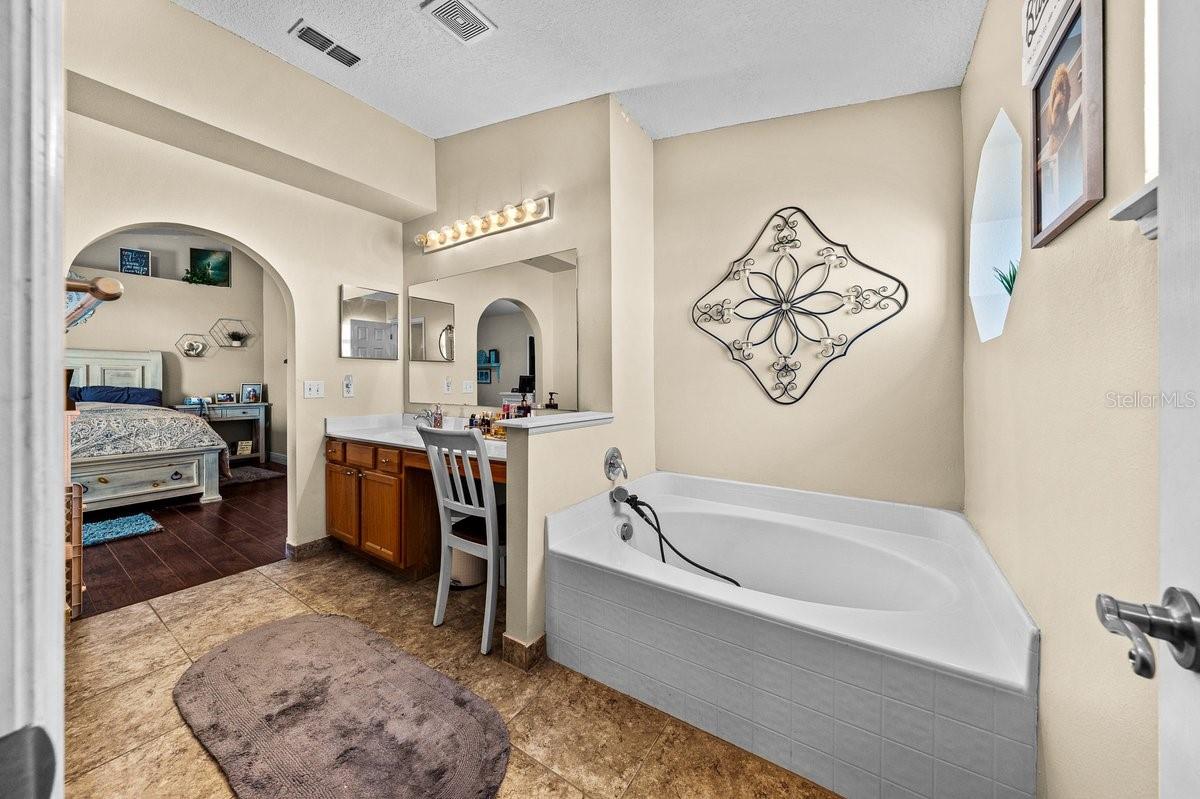 EUSTIS REMINGTON CLUB PH 02 LT 61 ORB - Residential