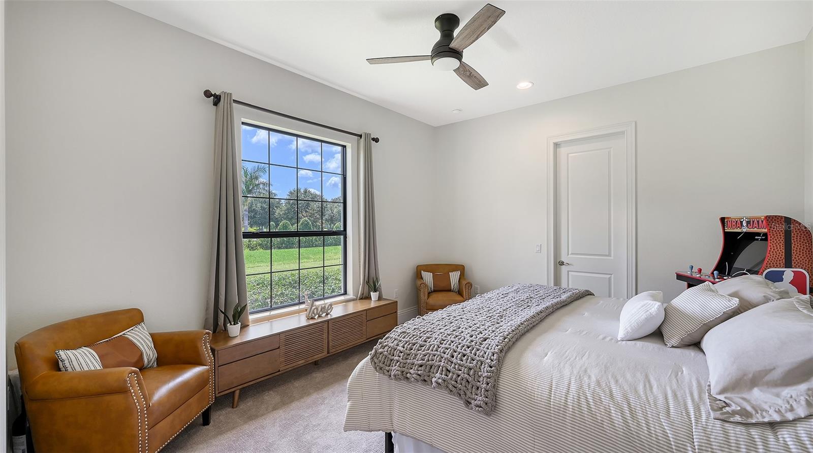 CONCESSION - Residential