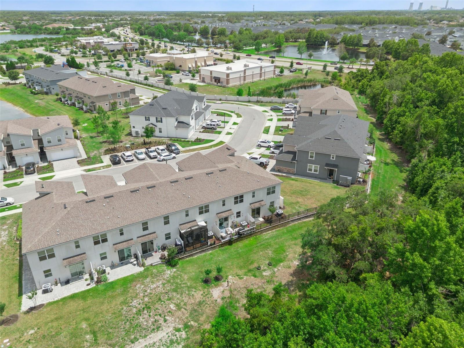 SPRING ISLE PALMS - Residential