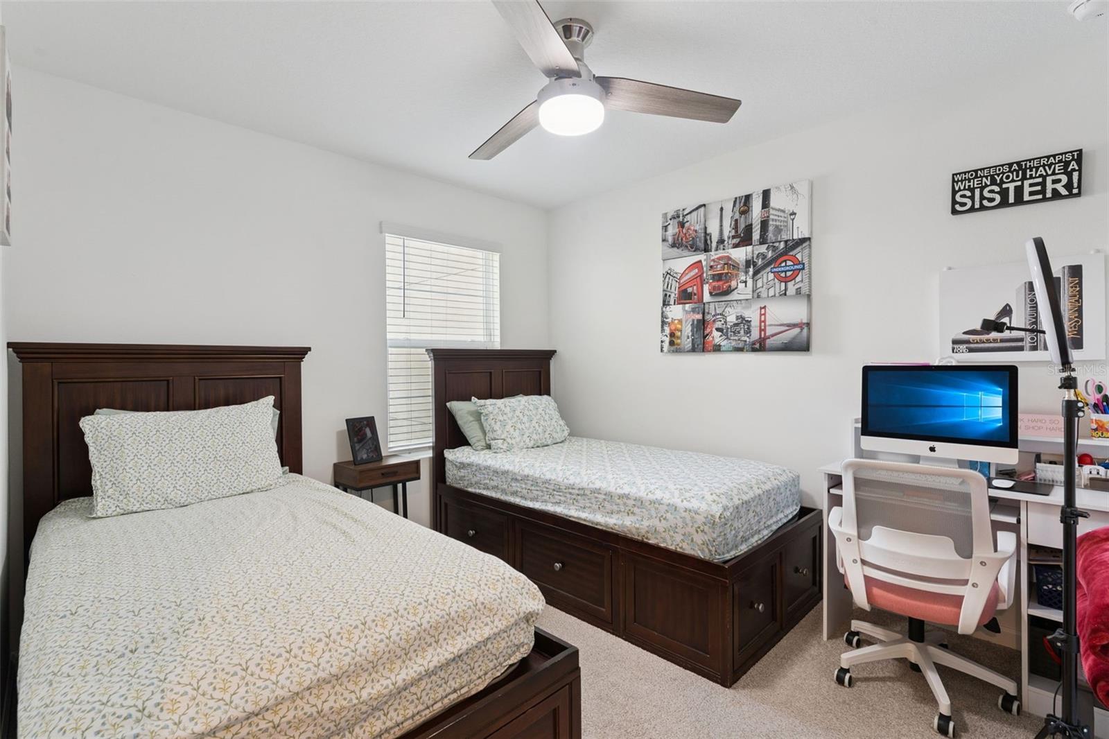SPRING ISLE PALMS - Residential
