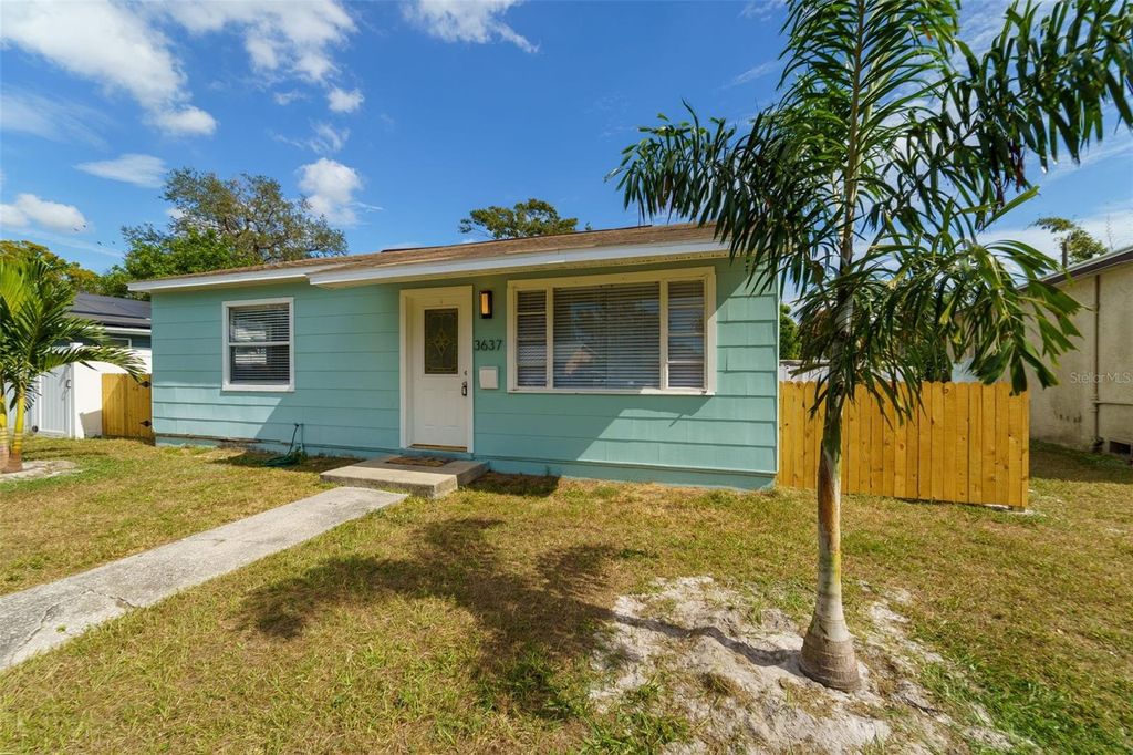 Photo of 3637 39th Street N, St Petersburg, FL 33713 (MLS # TB8446511)
