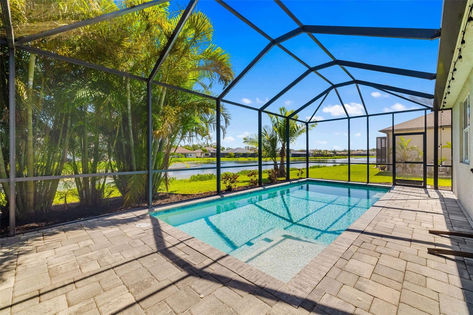 650 ROSEMARY CIRCLE
