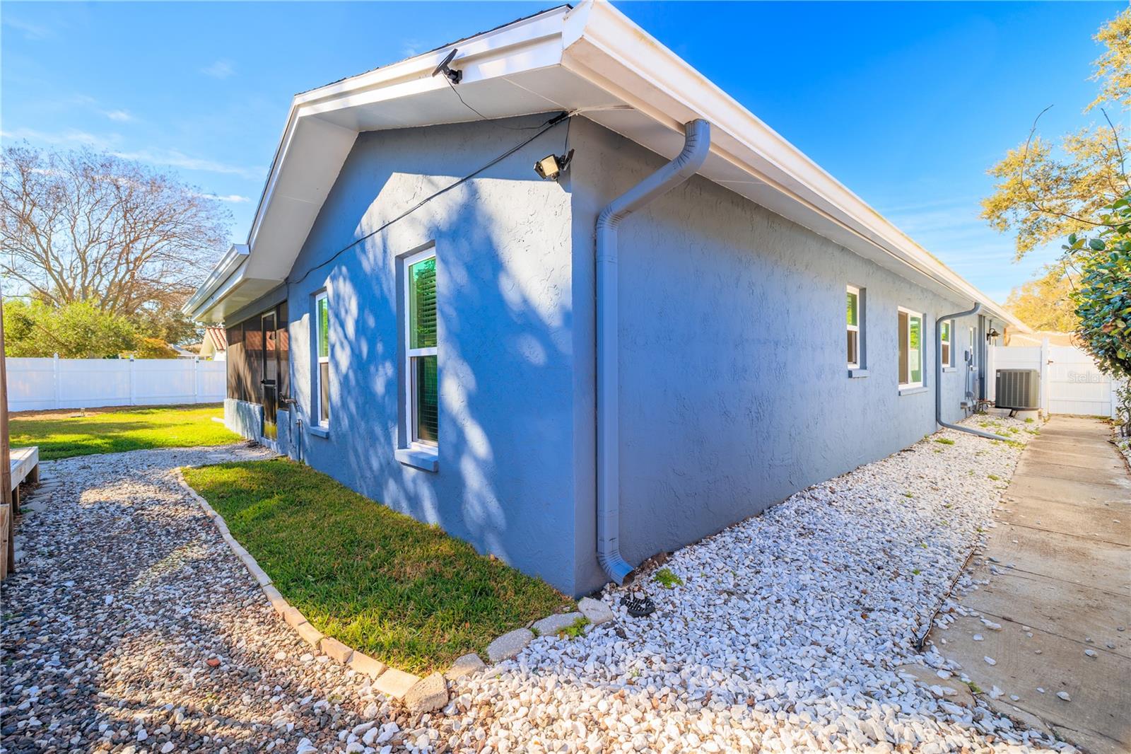 LAURA ANNE ESTATES - Residential