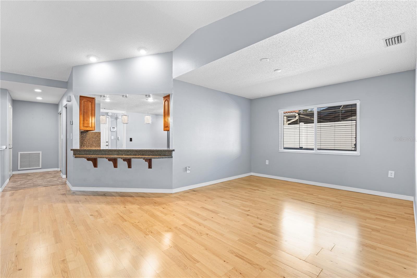 LAURA ANNE ESTATES - Residential