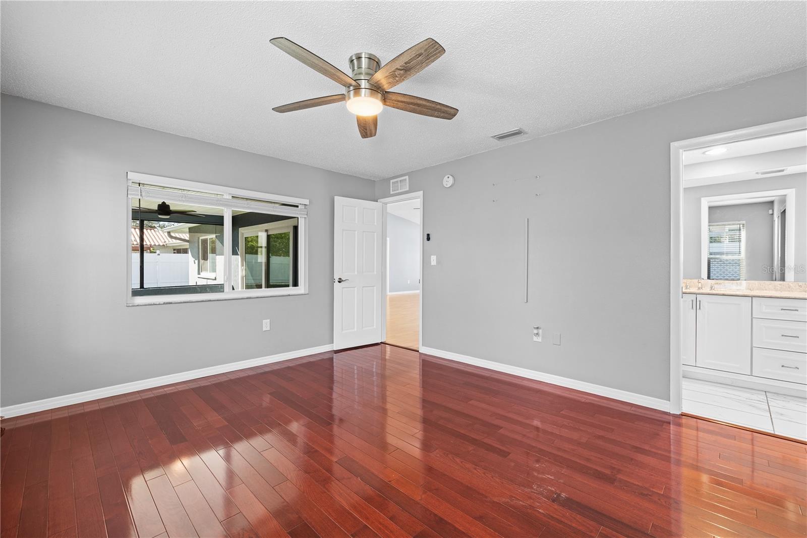 LAURA ANNE ESTATES - Residential