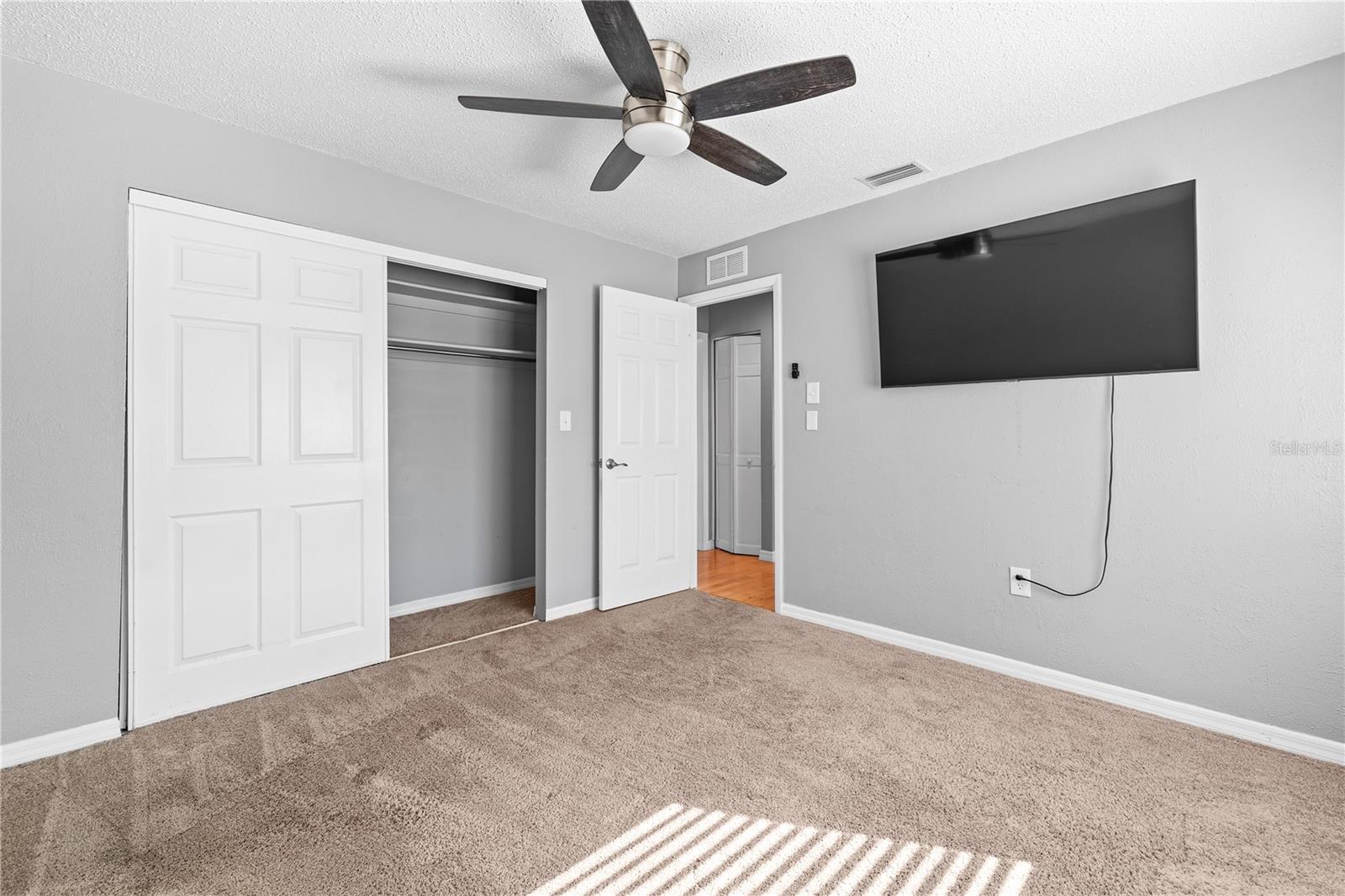 LAURA ANNE ESTATES - Residential