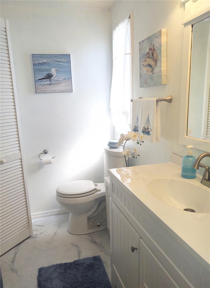 BANBURY VILLAGE CONDO - Residential