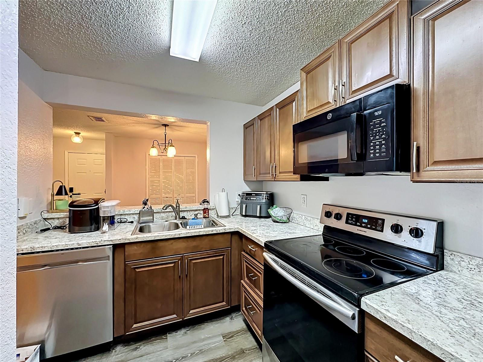WINDSOR PARK AT GAINESVIL - Residential